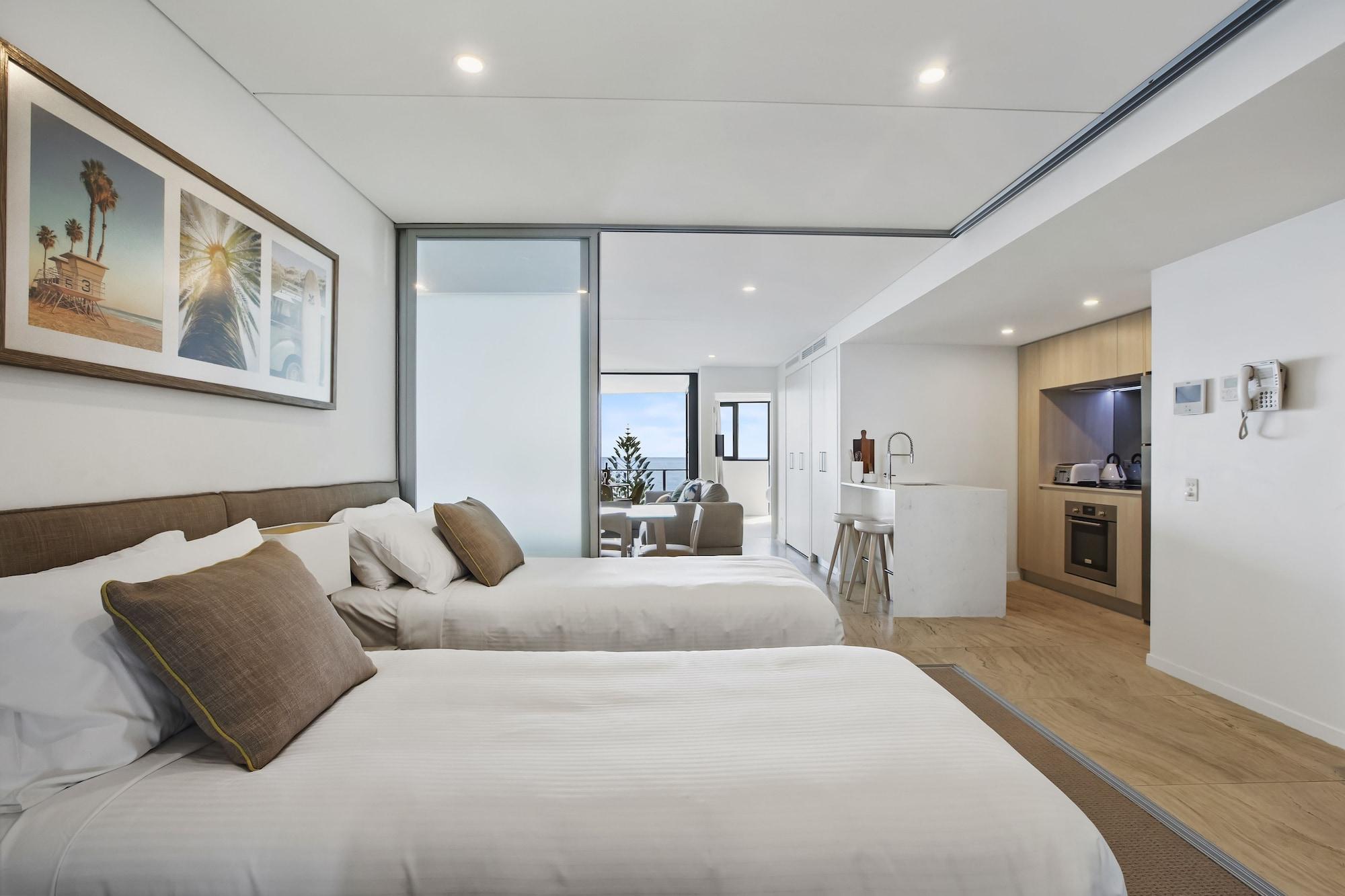 Breeze Mooloolaba, Ascend Hotel Collection Exteriör bild A typical studio apartment