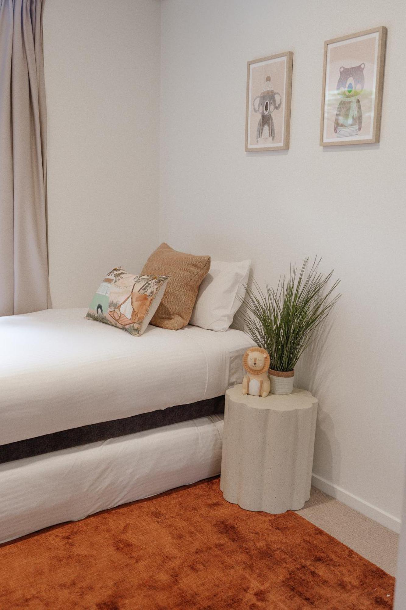 Breeze Mooloolaba, Ascend Hotel Collection Exteriör bild A futon